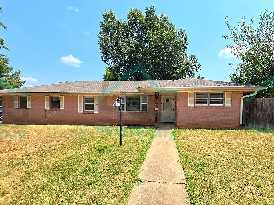 3606 Oakhurst Dr