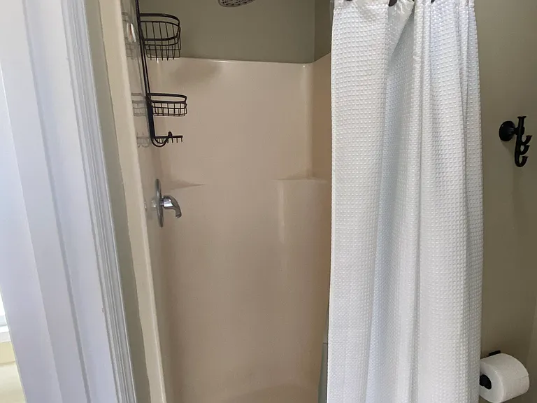 4201 E Emerald Dr NW — Photo 18