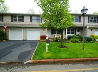 407 Sandpiper Ct, Brick, NJ 08723