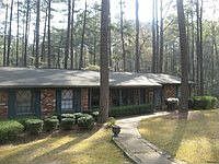 1st image of 3657 Brannen Ln