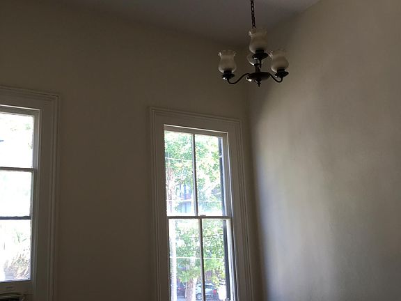 5th image of 1324 Foucher St APT A