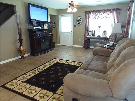 3rd image of 5141 Pitre Dr