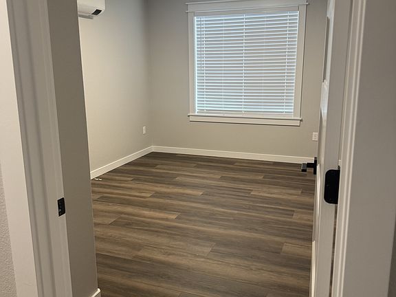 4th image of 491-497 Marino Dr N #491