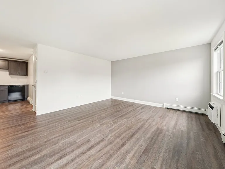 1349 Millersport Hwy #1 — Photo 2