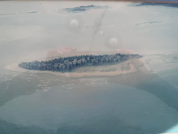 4th image of Round Is