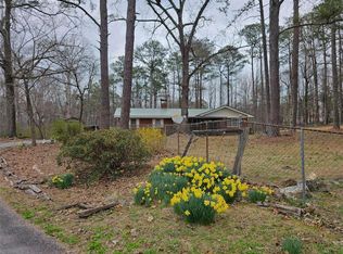 8480 Moccasin Lake Rd, Winston, GA 30187