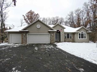 1800 Birchwood Ave, Stevens Point, WI 54482