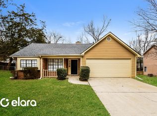 3615 Winterberry Ln, Snellville, GA