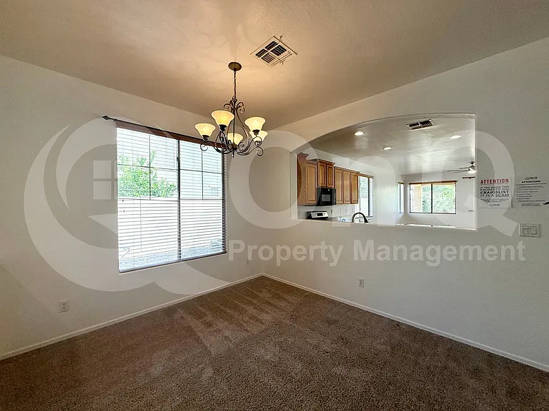 2135 E Grand Canyon Dr — Photo 13