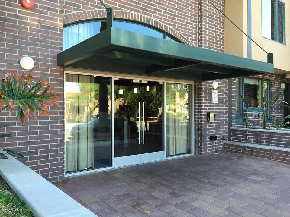 1st image of 17 W Vernon Ave Unit 304