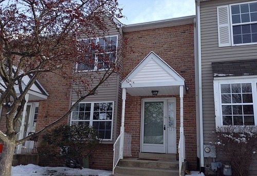 2nd image of 123 Stanley Ct