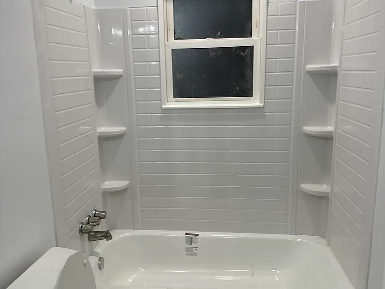 18 W Meadowbrook Dr #2 — Photo 5