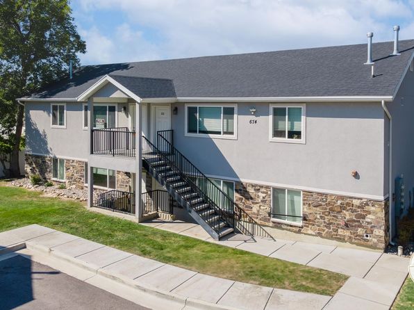 700 S Meadow Dr #D201