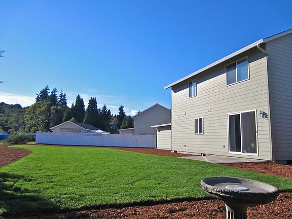 3rd image of 84 Ironwood Dr