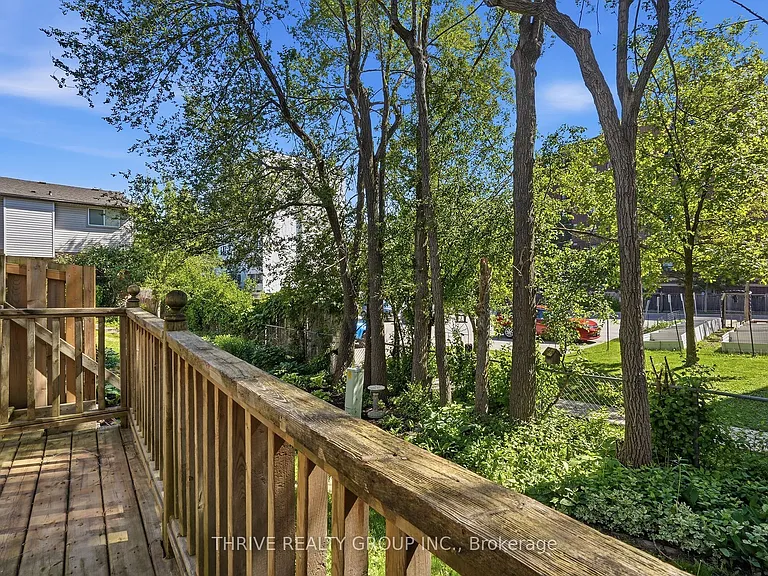 215 Commissioners Rd W #10 — Photo 25