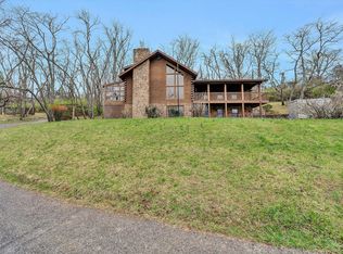 15 Verndale Dr, Roanoke, VA 24012