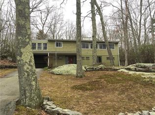 39 Braman Rd, Waterford, CT 06385