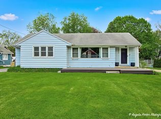 353 Marengo Rd, Harvard, IL 60033