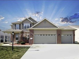 11611 Ballymore Dr, Dunlap, IL 61525