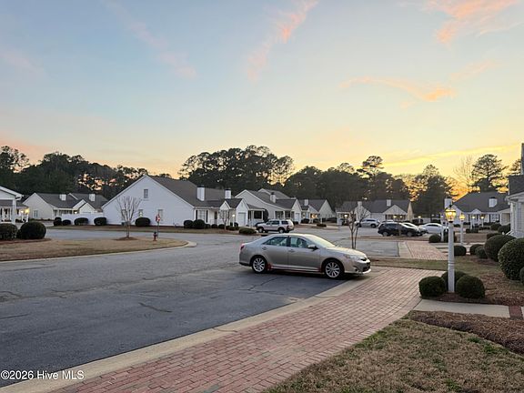 3rd image of 3714 Loblolly Drive