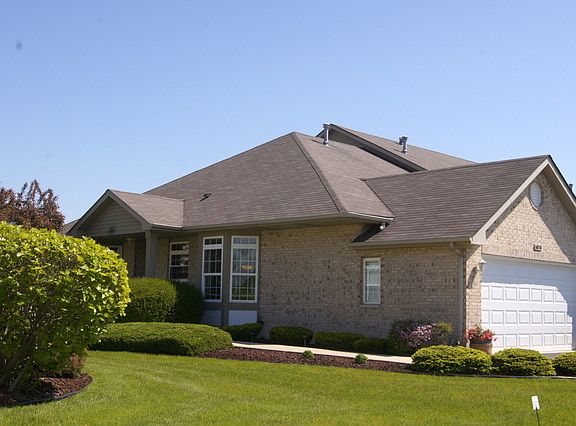 2nd image of 6876 Zurich Ln