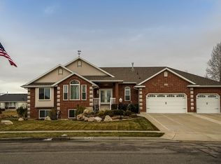 1343 S 2450 W, Syracuse, UT 84075