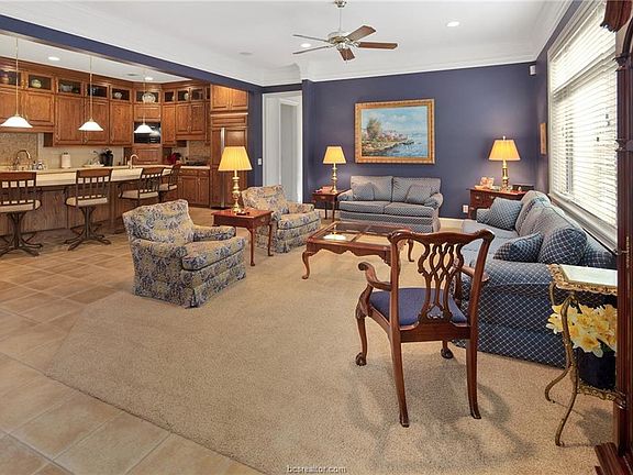 4th image of 4719 Stonebriar Cir
