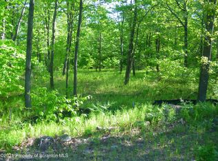 193 Highland Rd #L, Moscow, PA 18444