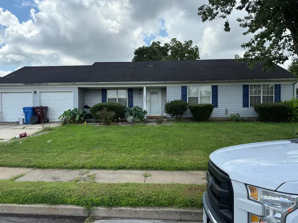 3101 Camelot Blvd, Chesapeake, VA 23323