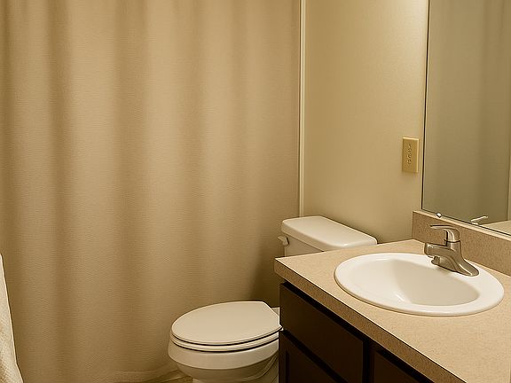 3rd image of 35096 Jefferson Ave APT 210