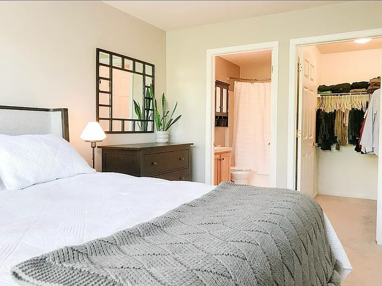 2803 Barclay Way — Photo 34