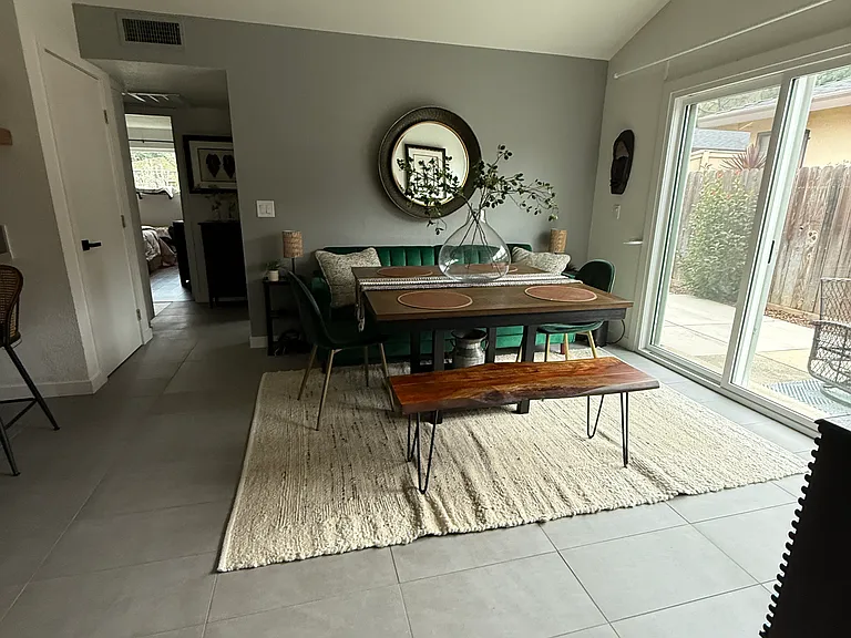 2604 Latham Dr — Photo 8