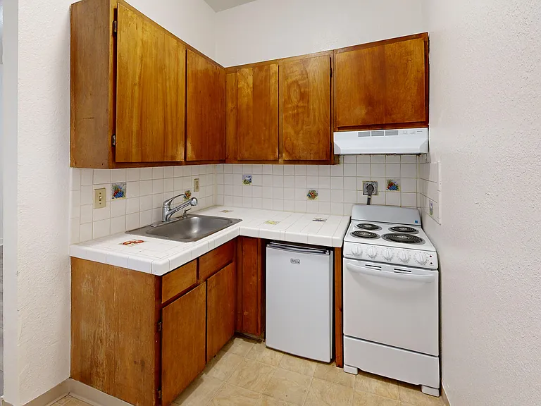 434 Leavenworth Street — Photo 20