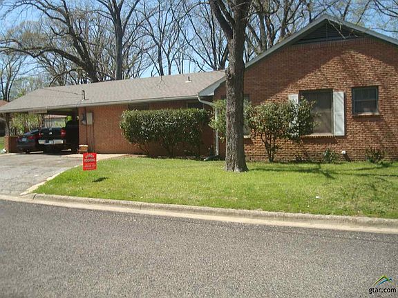 2nd image of 308 Park Dr
