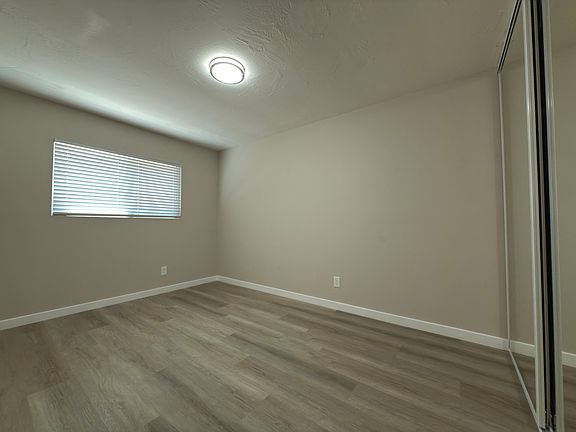 3rd image of 11176 Almazon St