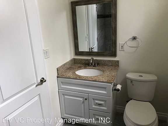 4th image of 404 Highland Dr Unit 400