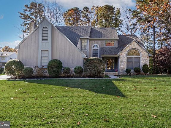2nd image of 69 Bunning Dr