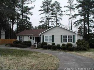 1640 Neal Hawkins Rd, Gastonia, NC 28056