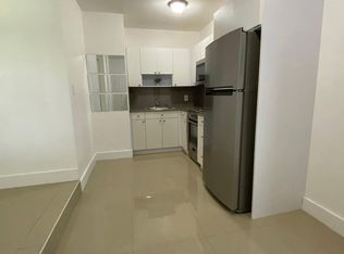 2181 NW 89th Ter, Pembroke Pines, FL 33024