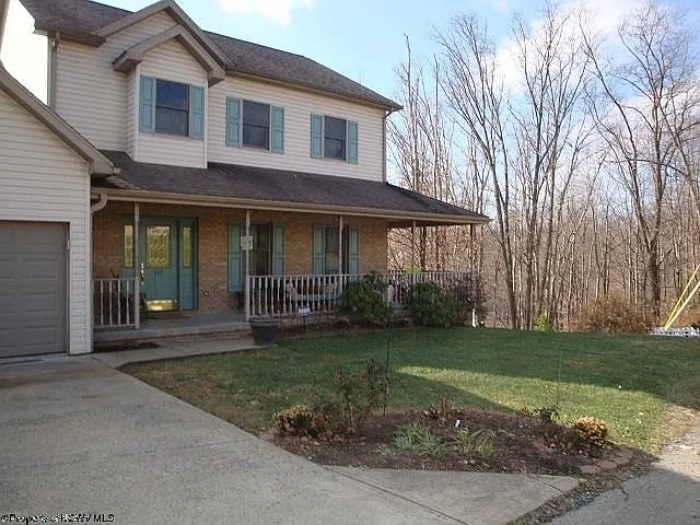 519 Meteor Dr photo 1