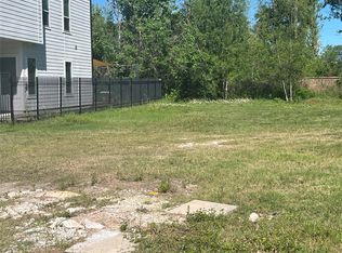 5802 Burt St, Houston, TX 77091