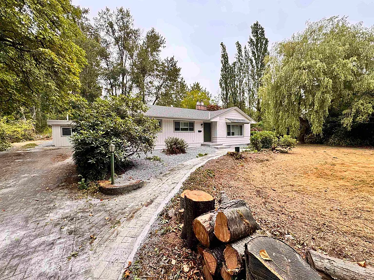 20861 72nd Ave — Photo 3