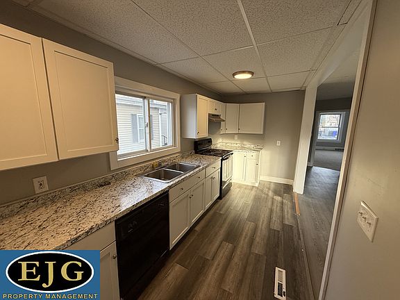4th image of 39 Cumberland St #1