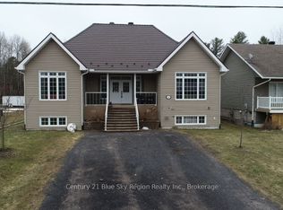 46 Eglington Rd S, Callander, ON P0H 1H0
