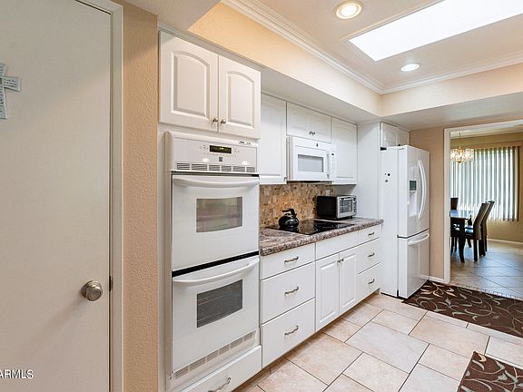 5th image of 10210 W KINGSWOOD Circle