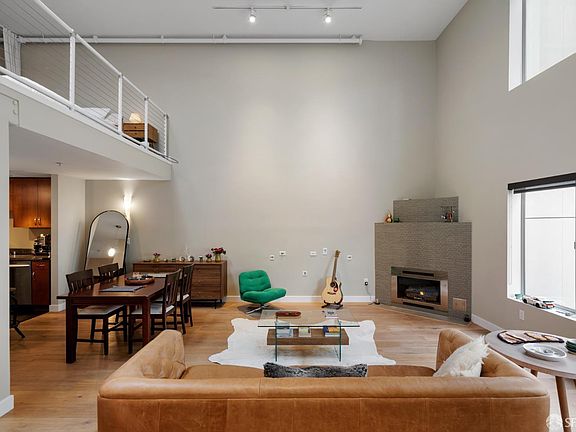 5th image of 655 5th St APT 14