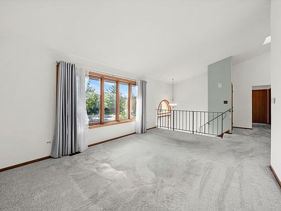 2nd image of 9234 Windsor Pkwy #86
