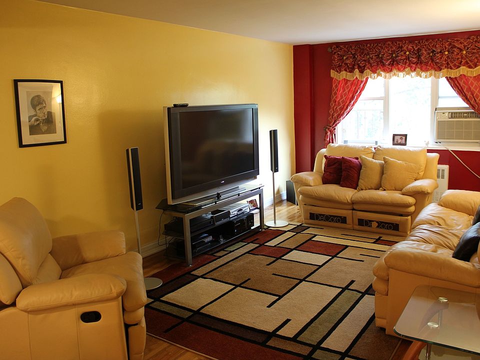 1st image of 480 Riverdale Ave APT 5R