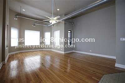 1st image of 6905 S Paxton Ave #1