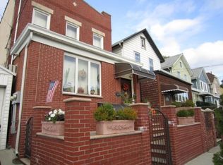 1645 85th St, Brooklyn, NY 11214